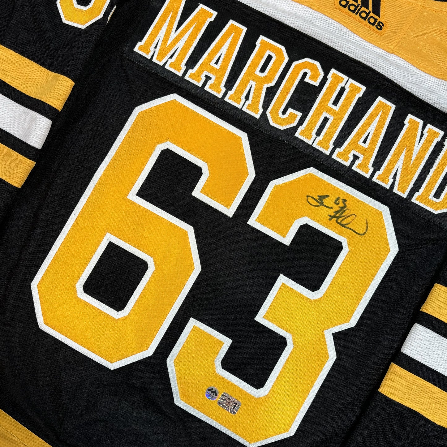 BRAD MARCHAND - JERSEY HOCKEY AUTOGRAPHIÉ - ADIDAS