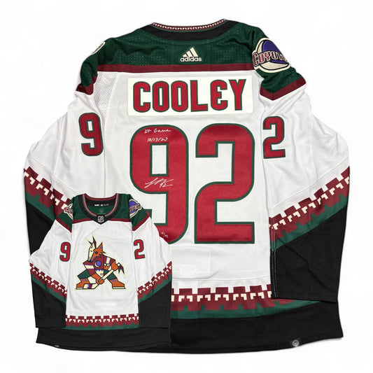 LOGAN COOLEY- JERSEY HOCKEY AUTOGRAPHIÉ - ADIDAS