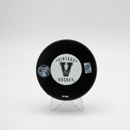 HOCKEY PUCK - AUTO - PETER STASTNY