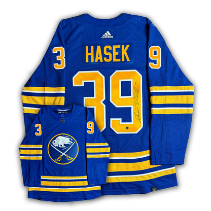 DOMINIK HASEK - JERSEY HOCKEY AUTOGRAPHIÉ - ADIDAS
